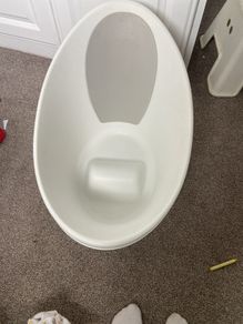 shnuggle baby bath