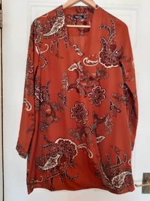 boohoo blouse