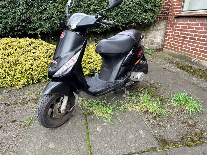 2023 Piaggio Zip 50cc 4T