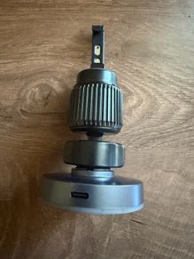 UGREEN Wireless Car Mount Charger, Qi2 Magsafe Compatible Charging, Air Vent