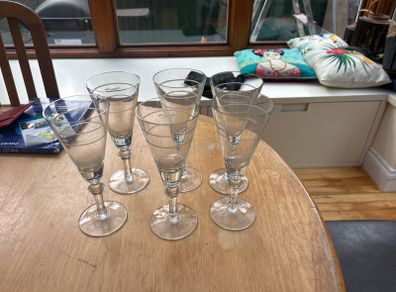 Red Wine Glasses