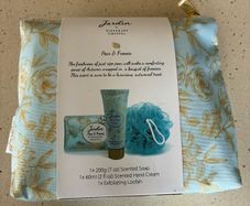 Tipperary  crystal gift set