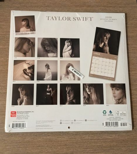 Wall calendar