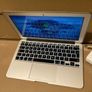 Macbook Air 11" 4/64  2012 Image 3