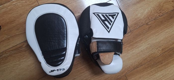 HIT Boxing Gloves & Pads Set