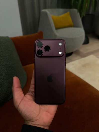 iPhone 18 pro max 512 GB Burgundy