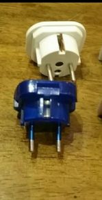 UK 3 Pin Socket to 2 Pin European