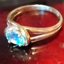 Beautiful 9k gold blue topaz ring Image 2