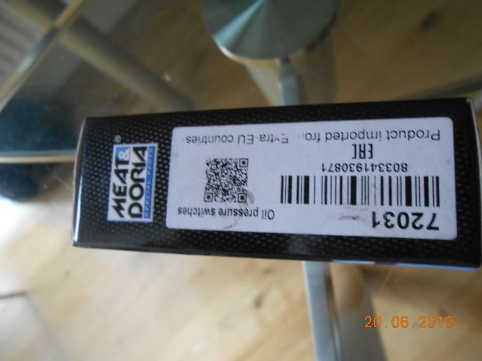 Oil pressure switch