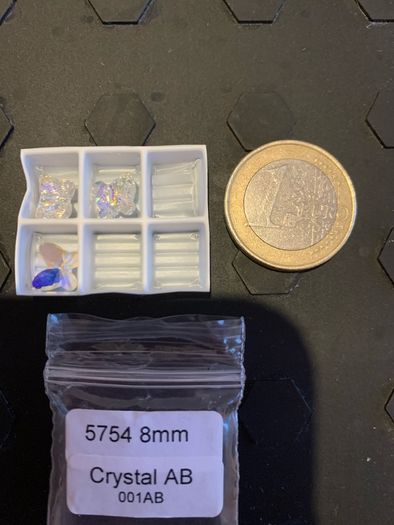 Crystal item