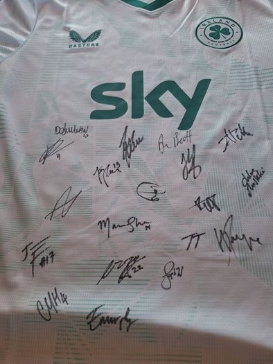 Signed 2026 Republic Of Ireland Womans National Team Shirt