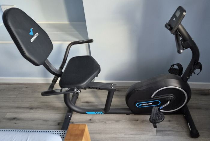 Merach Recumbent Exercise Bike - Magnetic, 8 Levels