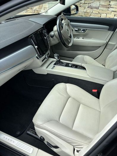 Volvo V90 2017