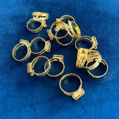 Set of 14 gold tone adjustable rings