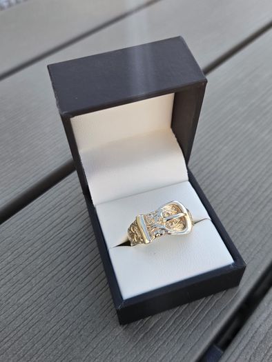 Vintage Gents 9ct Gold Buckle Ring