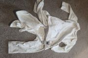Dunnes Pyjamas incl bib &amp; hat 6-9 mths (Brand New)