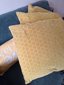 Yellow/mustard cushions