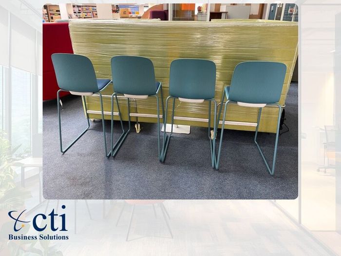 4 X Steelcase Cavatina Canteen High Stools-Grade A