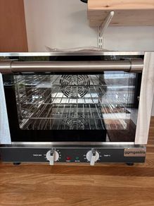 Oven - brand new