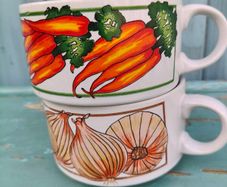 2 x Vintage Soup Mugs/Bowls