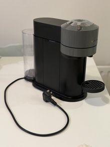 Nesspreso  Vertuo Coffee machine