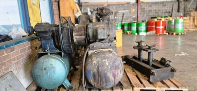 2 Air Compressors