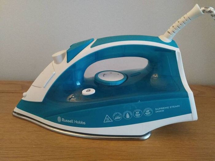 Russell Hobbs Iron Supreme Steam