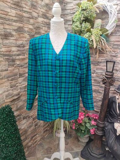 Green and Blue tartan plaid Blazer made in Ireland size 16