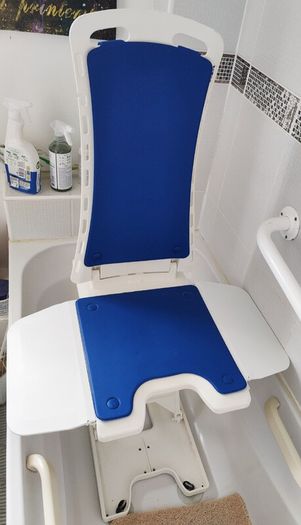 bathtub  lift seat