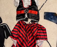 Girls pirate costume age 3