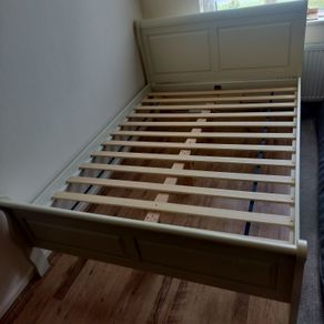 Double bed frame