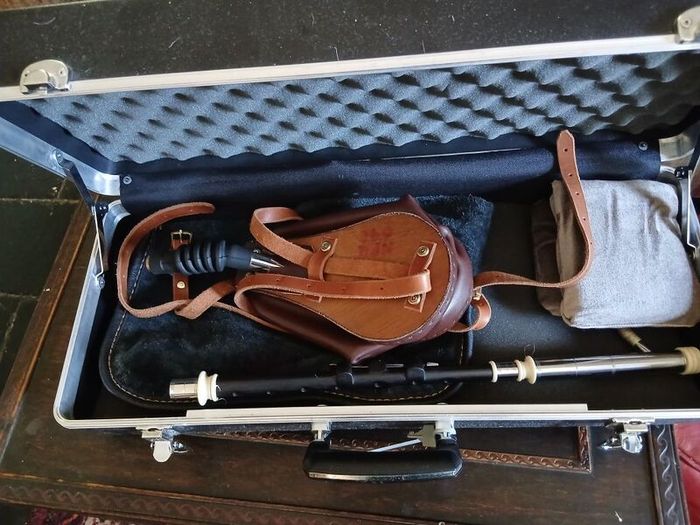 practice set of uilleann pipes