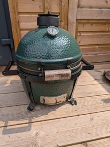 Big Green Egg MiniMax BBQ