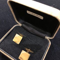 Cuff links
