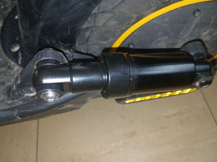 E Scooter (Aovo Pro)