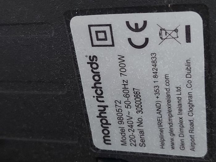Morphy Richards Vacuum Cleaner, Model 980572, Black, in very good condition