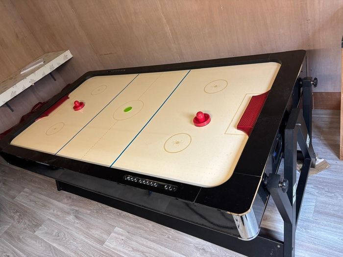 Pool and air hockey table (flips over)