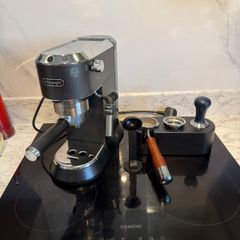 DeLonghi Dedica Coffe Machine