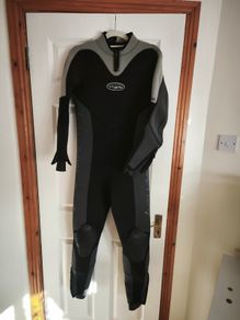 Waterproof wetsuit