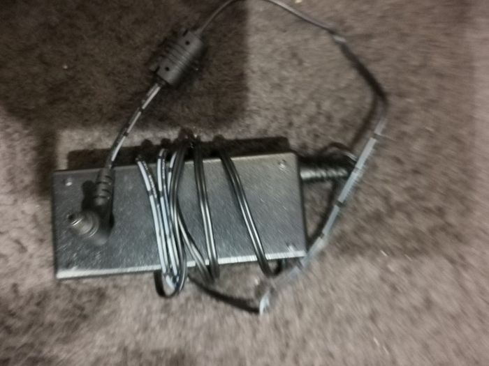 Power supply switching Adopter DC 1.58A 18V