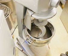 Professional pizza dough machine old school real way real taste.
