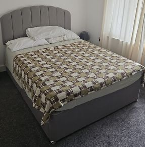 Divan King Size Bed Base & Headboard with 4 Drawer Storage