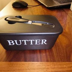 Butter holder with knife
