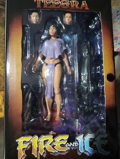 Teegra Fire & Ice Action Figure