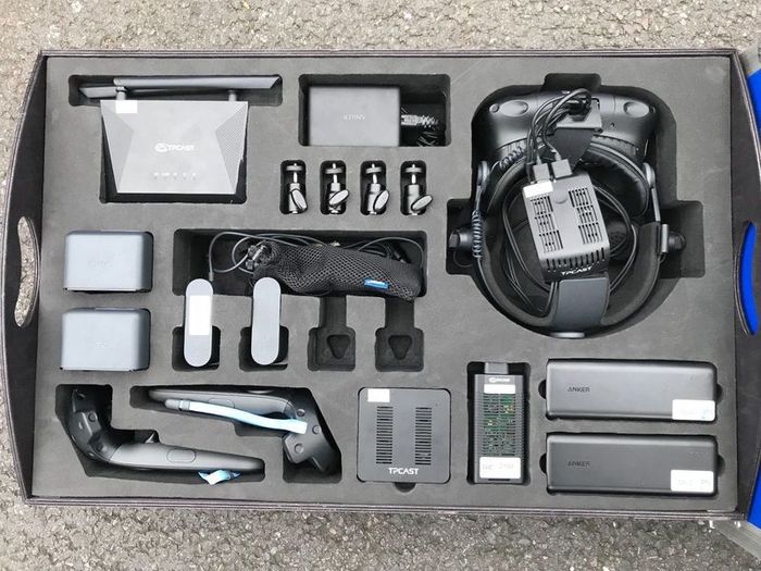 HTC Vive VR Virtual Reality Wireless Kit- Professional in flightcase