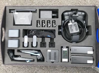 HTC Vive VR Virtual Reality Wireless Kit- Professional in flightcase