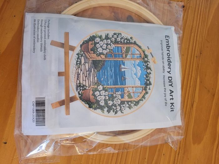 Embroidery kit
