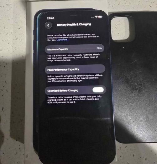 SIM free iPhone 12 64gb