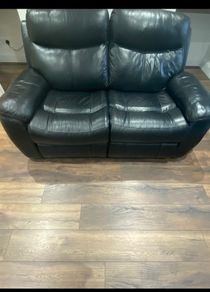Black leather 2 seater recliner