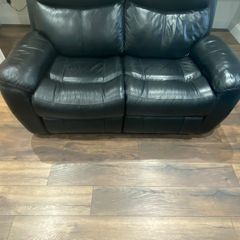 Black leather 2 seater recliner